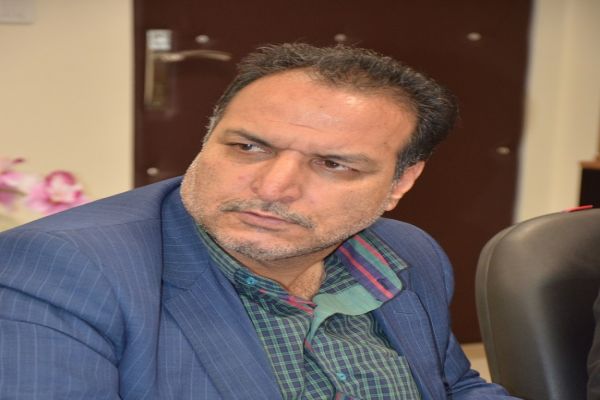 پزشک ضامن سلامت جامعه است