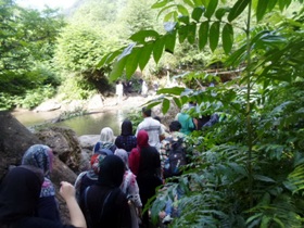 کوهنوردی خانوادگی در فومن