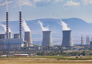 نیروگاه‌ها منبع آلایندگی هوای کلانشهرها/ مصرف روزانه 160 میلیون لیتر سوخت در نیروگاه‌های کشور