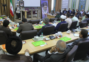 حفظ اقتدار از صفات بارز امت اسلامی است
