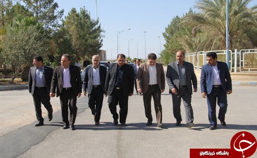 بازدید معاون هماهنگی و امور اقتصادی استاندار یزد از کارخانجات تعمیر لکوموتیو و سایت شیلات بافق