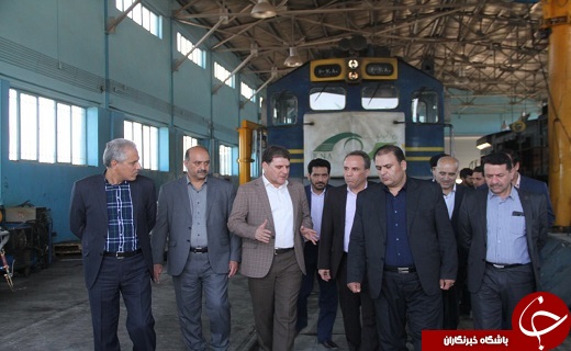 بازدید معاون هماهنگی و امور اقتصادی استاندار یزد از کارخانجات تعمیر لکوموتیو و سایت شیلات بافق