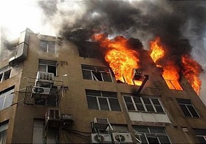 آتش سوزی در منزل مسکونی حادثه آفرید
