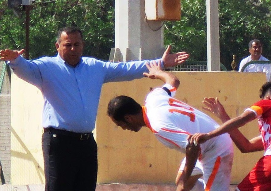 جذب چند بازیکن با تجربه و برگزاری اردو در چادگان