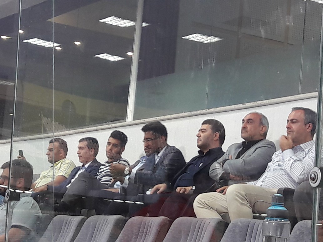 داور دیدار پرسپولیس و فولاد قهر کرد