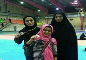 درخشش دختران رزمی کار سمنان در رقابت های ووشوی کشور