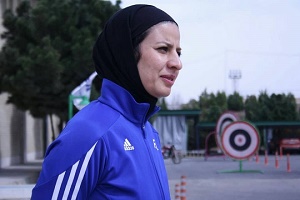 مربی تیم ملی فوتبال بانوان : صعود از گروهمان کار دشواری است/ هر بازی حکم فینال را دارد