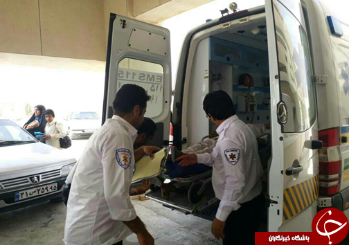 ۴مجروح در واژگونی خودرو تویوتا محور سرباز