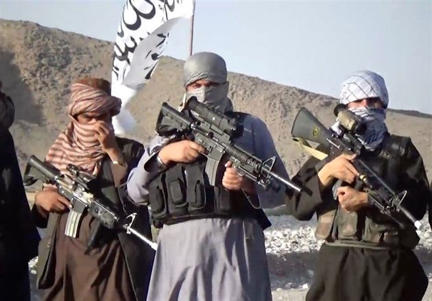 طالبان یک پایگاه ارتش در ولایت &laquo;ارزگان&raquo; را تصرف کردند