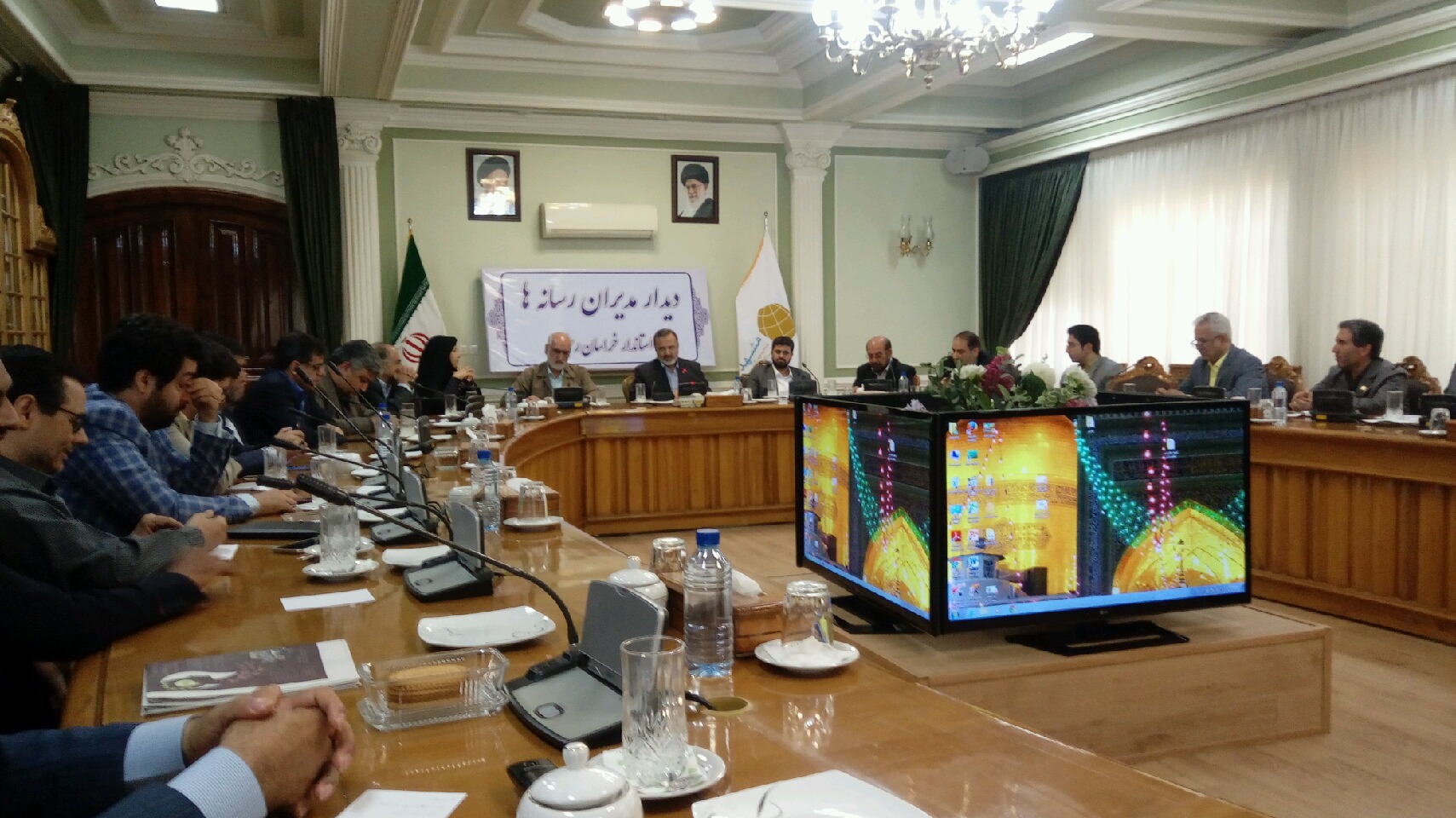 دیدار جمعی از مدیران و فعالان رسانه ای با استاندار خراسان رضوی
