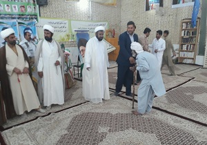تجلیل از خانواده ۲ شهید دوران دفاع مقدس در سیستان و بلوچستان