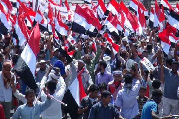 تجمع یمنی&zwnj;ها در تعز برای محکومیت جنایت&zwnj;های ائتلاف متجاوز سعودی