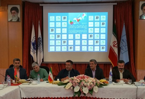 نخستین &laquo;فن تور&raquo; با حضور فعالان گردشگری عمان در شیراز