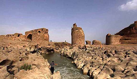 اعتبار مرمت بناهای تاریخی در ایلام ابلاغ شد