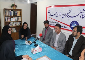 خبرنگاران با دقت و سرعت در انعکاس خبر جامعه بیدار نگه می دارد