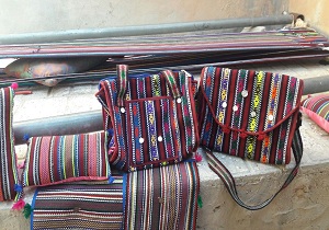 جاجیم بافی سنتی شهرستان بشرویه در مسیر پیشرفت