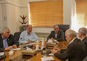 توسعه فارس از مسیر مراکز دانشگاهی و علمی می‌گذرد/ کمبود‌های استان با تکیه بر توانمندی نخبگان رفع شود