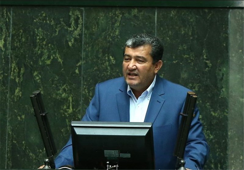 آقای ربیعی! کاش توان خود را برای کار می‌گذاشتید