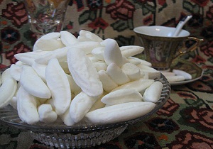 نقل و آبنبات های صادراتی در شاهرود تولید می شود
