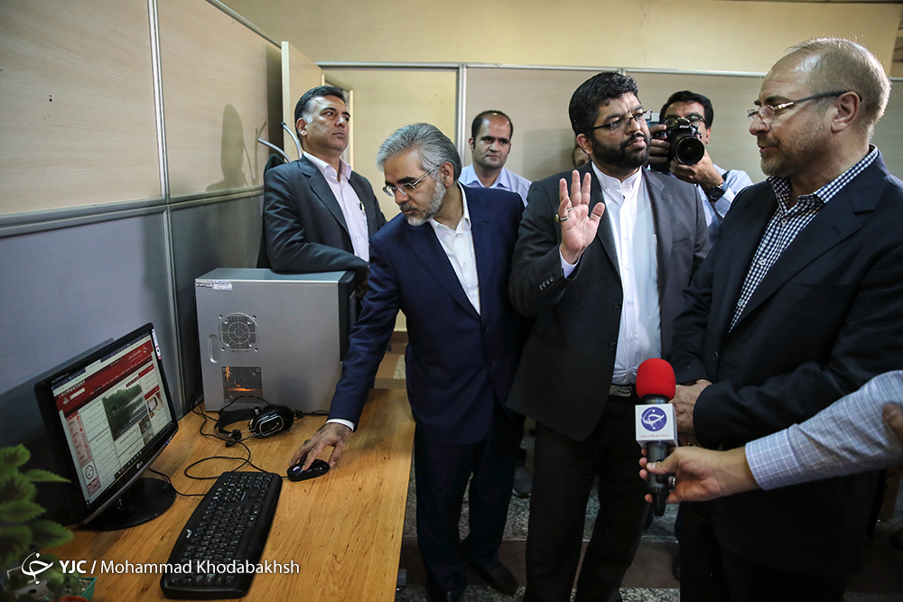 مسئولانی که همزمان با روز خبرنگار از باشگاه خبرنگاران جوان بازدید کردند +تصاویر