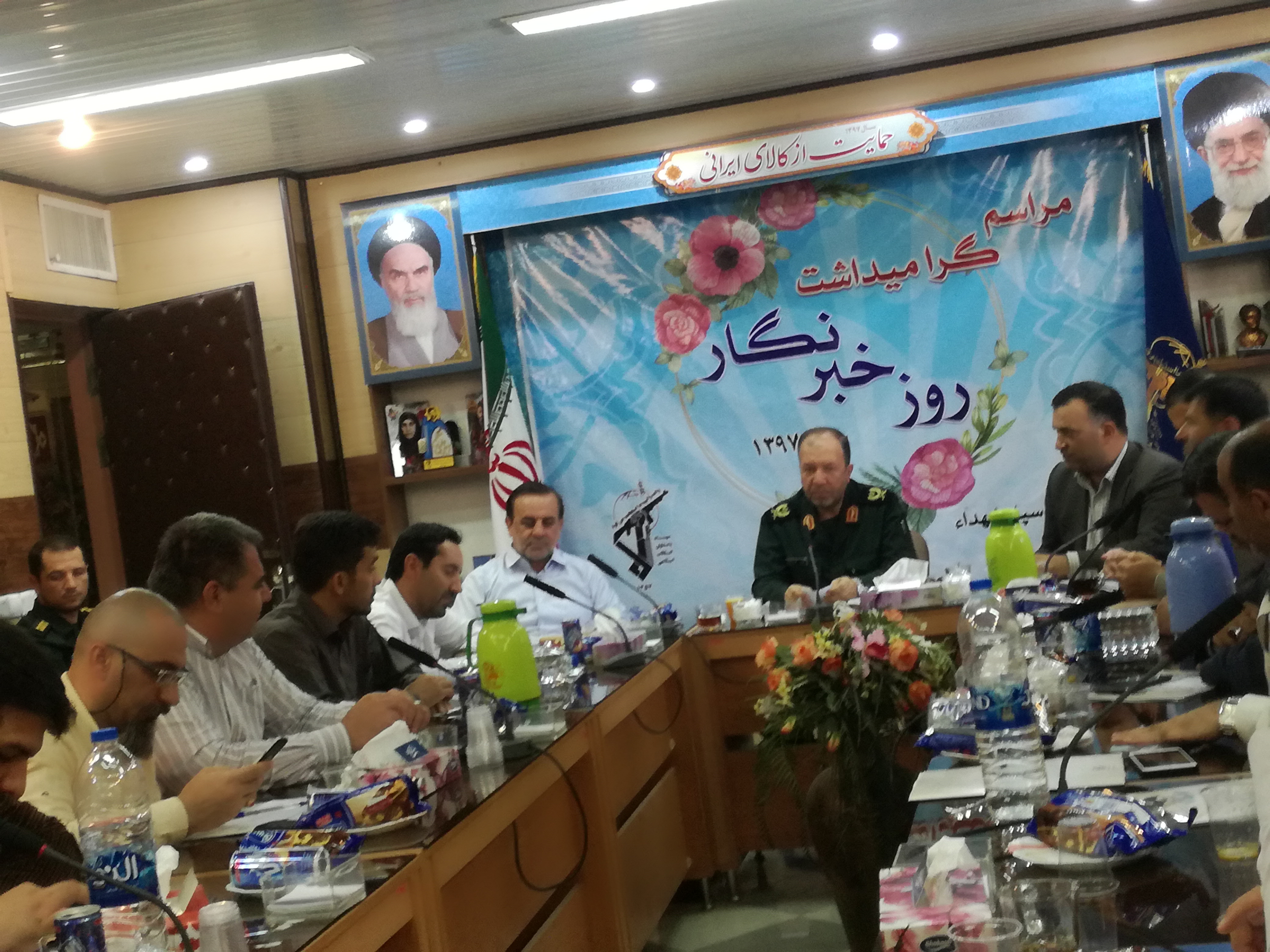خبرنگار دادستان حق طلب جامعه است