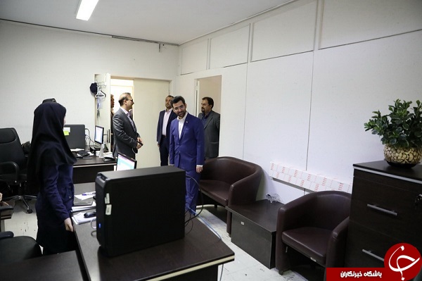 بازدید وزیر ارتباطات از مرکز روابط عمومی و اطلاع رسانی وزارت ارتباطات