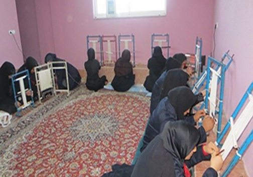 از تعریض جاده ایلام به مهران برای ایام اربعین تا  آواز عشق و زندگی بر دار قالی + فیلم