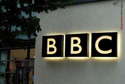 فروپاشی توهمات BBC توسط تحلیلگران این رسانه + فیلم