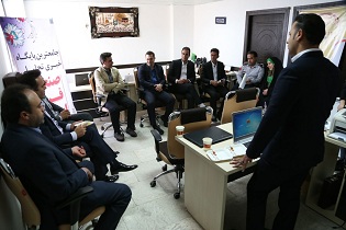 قدرشناسی شهردار جوان و رسانه ای کاشان از خبرنگار باشگاه خبرنگاران جوان