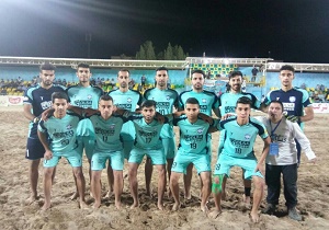 نبرد صدر نشینان در ورزشگاه سلمان محمودآباد