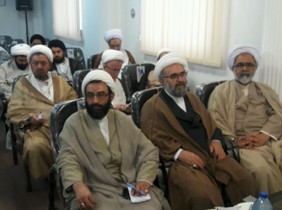 تاخت و تاز دشمن برای شبه افکنی میان جوانان