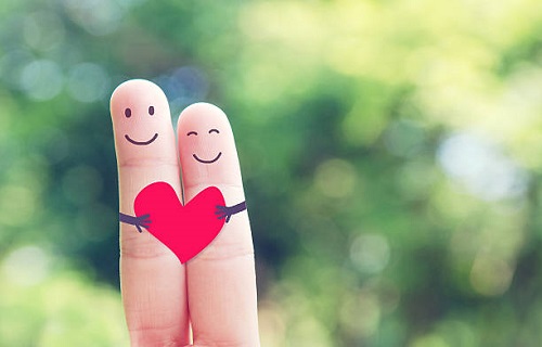 آیا برای ازدواج تنها عشق کافی است؟