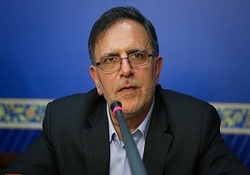 ترفند عجیب دلالان برای خرید ارز مسافرتی دولتی و فروش در بازار آزاد + فیلم