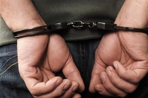 گشت کلانتری موجب ناکامی سارق در دزدیدن وانت شد