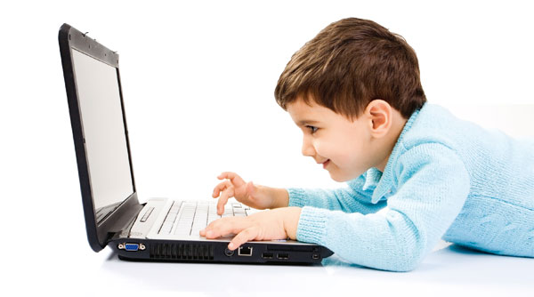 مزایا و معایب اینترنت برای کودکان+اینفوگرافیک