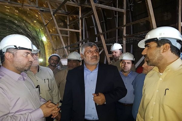 فرمانده قرارگاه خاتم از پروژه قطار سریع&zwnj;السیر تهران-اصفهان بازدید کرد