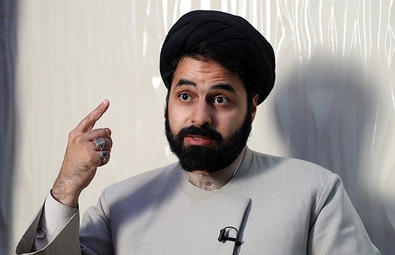 گفتگو خواندنی با روحانی جنجالی فضای مجازی/ از امتیار پدر همسرم به نفع مردم استفاده کردم!