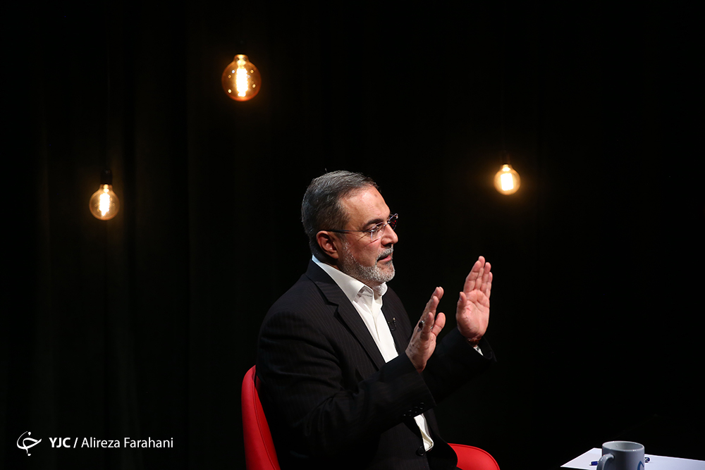 بطحایی: همه معلمان می&zwnj;دانند که چرا از حساب آنان پول کسر می&zwnj;شود.