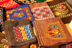 صادرات ۸ میلیون دلاری آثار هنری رودوزی و سوزن دوزی سنتی از استان مرکزی