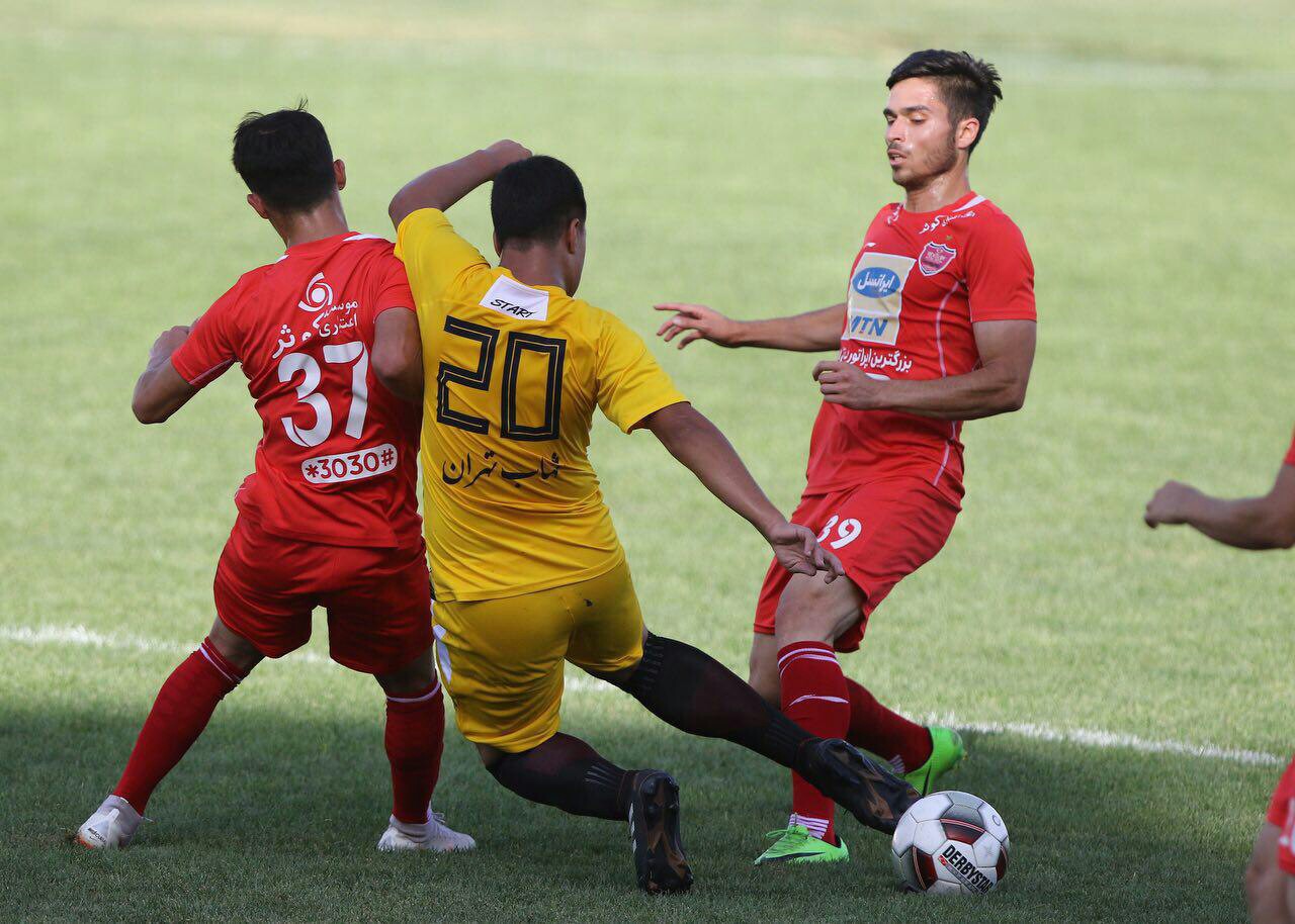 پیروزی پرسپولیس در دیداری دوستانه پیروزی پرسپولیس در دیداری دوستانه