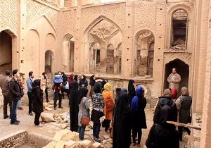 توسعه صنعت گردشگری در دزفول