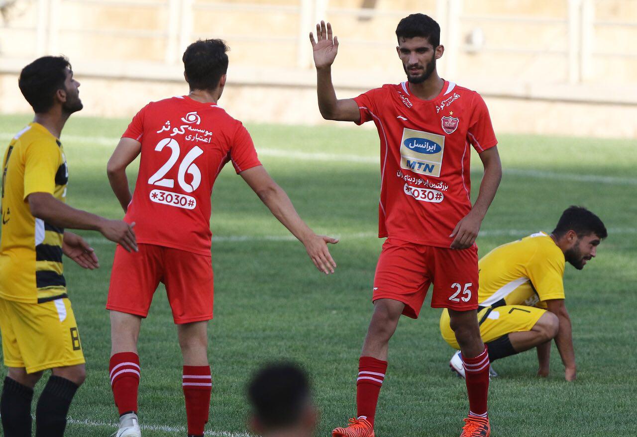 حقیقی پیگیر مطالباتش از باشگاه پرسپولیس شد