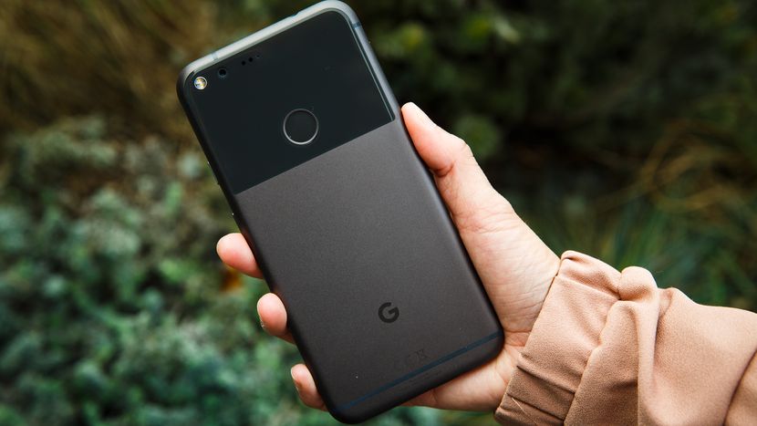 گوشی&zwnj;های Pixel XL با آپدیت اندروید خود، با مشکل مواجه شدند