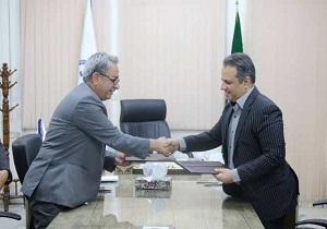 امضاء  تفاهم نامه همکاری بین محیط زیست و جهاد دانشگاهی استان یزد