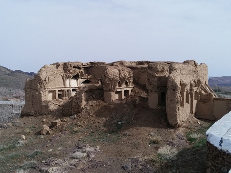 خانه سورگاه ازعجایب تاریخی افوشته نطنز در انتظار کشف راز تونل زیر زمینی است
