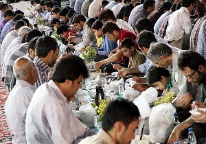 اطعام بیش از ۵۰ هزار روزه دار در همدان