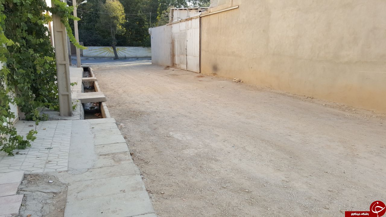 کمبود روکش&zwnj;آسفالت در خیابان&zwnj;های آباده + تصاویر