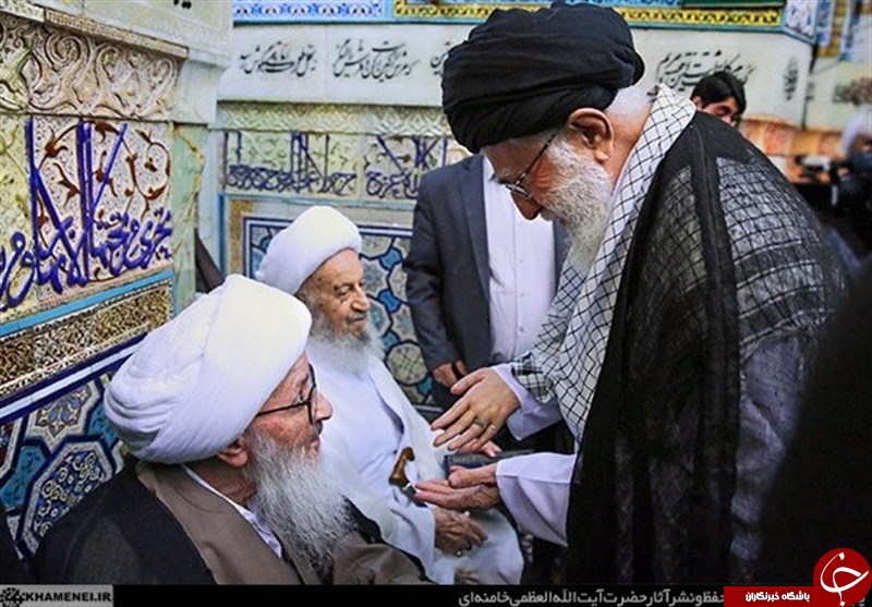 در دیدار رهبر انقلاب با آیتالله وحید خراسانی چه گذشت؟+ عکس در دیدار رهبر انقلاب با آیتالله وحید خراسانی چه گذشت؟+ عکس