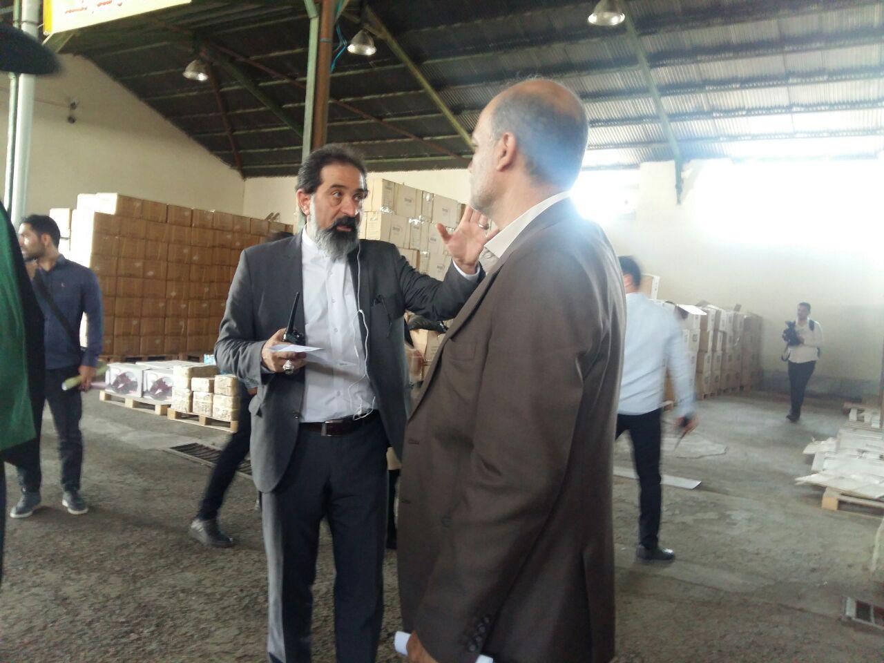 کشف ۱۴۰ هزار کالا از یک انبار در شهرری/ کالاها تا ۱۰ روز دیگر وارد بازار خواهند شد + عکس کشف ۱۴۰ هزار کالا از یک انبار در شهرری/ کالاها تا ۱۰ روز دیگر وارد بازار خواهند شد + عکس