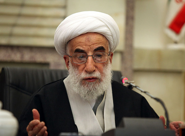 دادگاه مجرمان اقتصادی باید علنی و سریع باشد